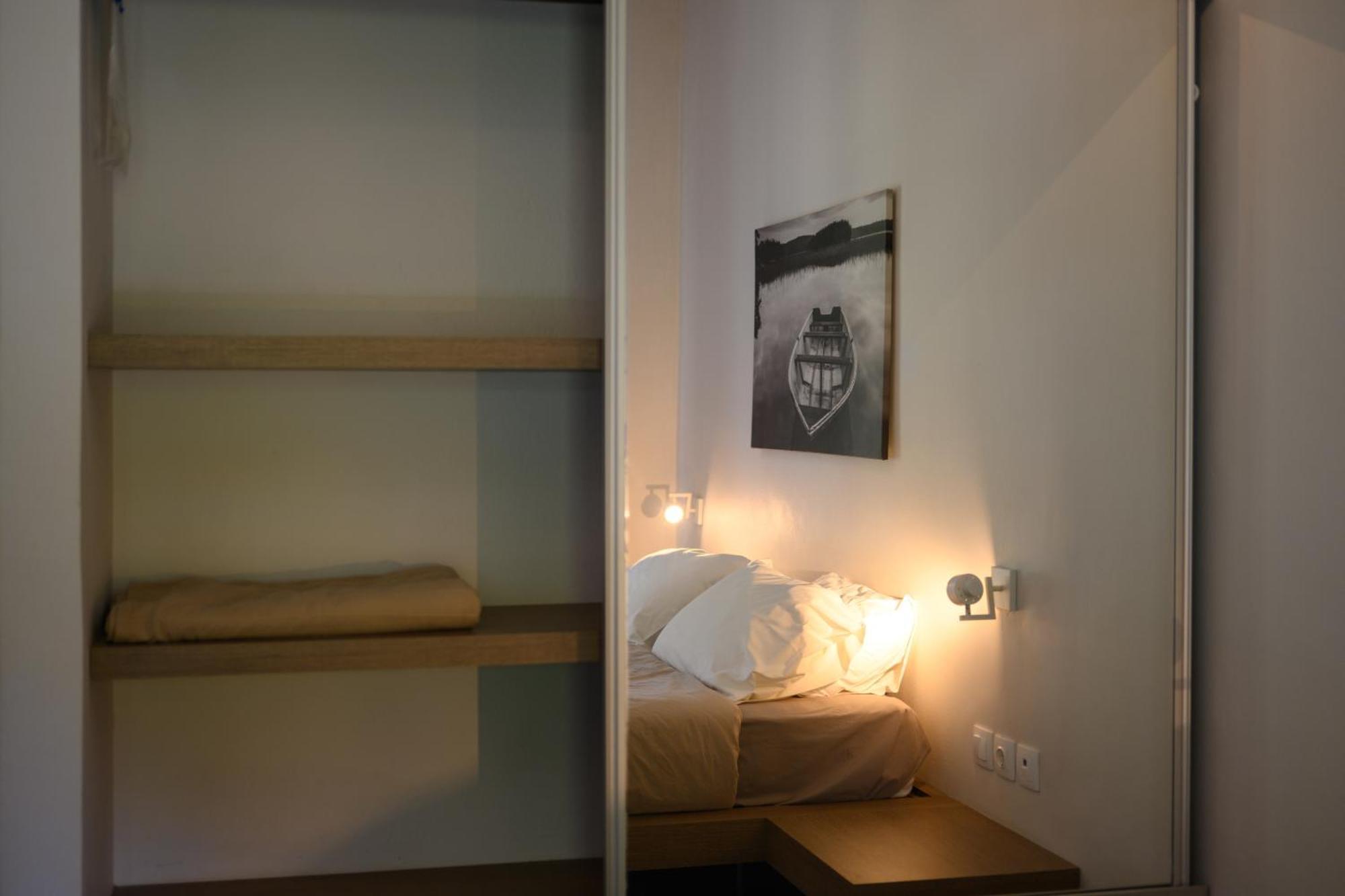 Orange Grove Suites Бенитсес Экстерьер фото