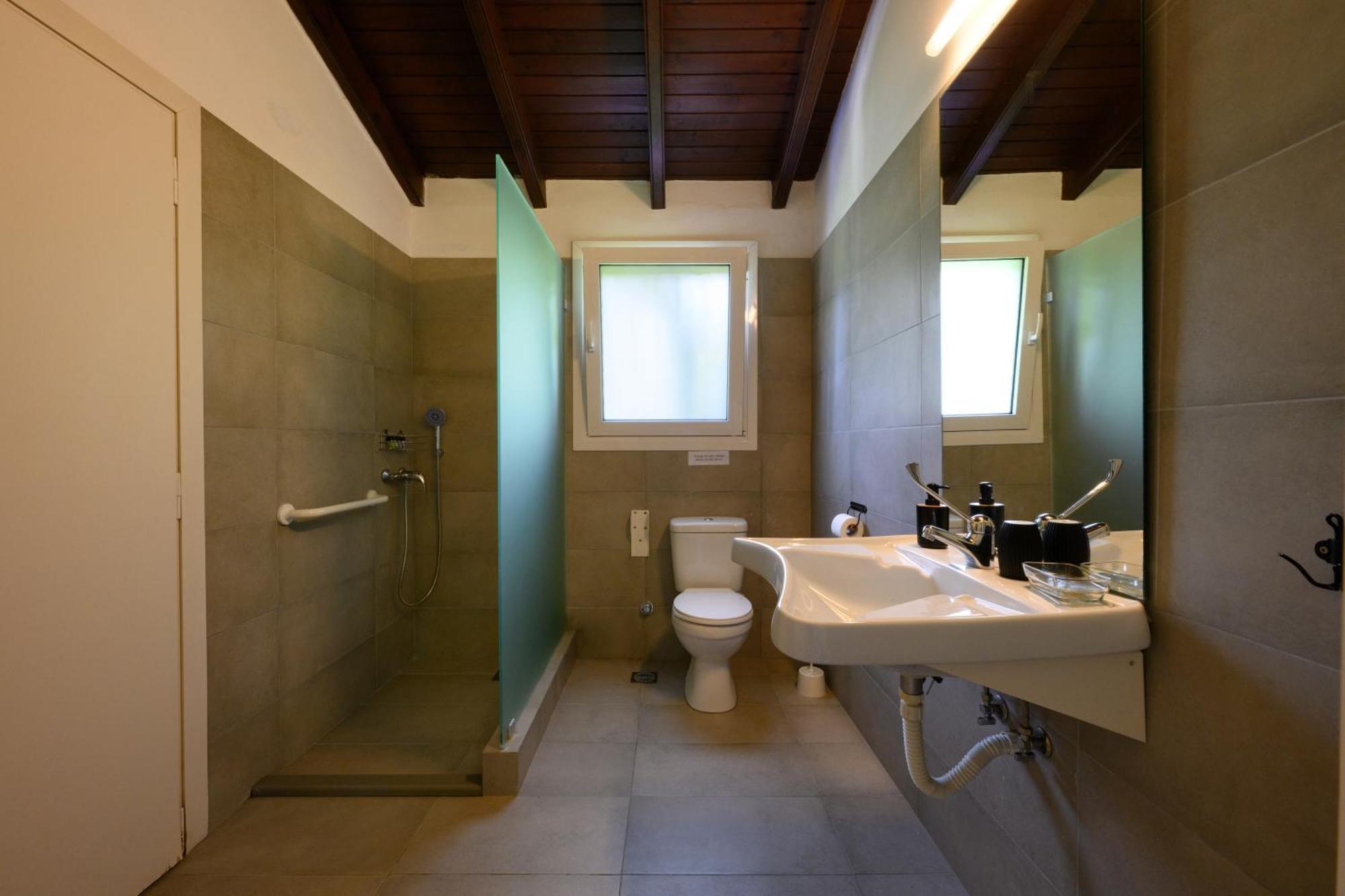 Orange Grove Suites Бенитсес Экстерьер фото